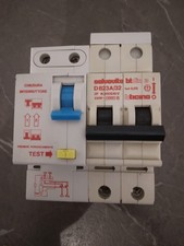 BTICINO Interruttore Differenziale Magnetotermico Salvavita D823A/32A  0,03A 2P