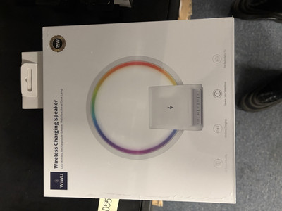 WIWU WI-W021 15W WIRELESS CHARGER WITH BLUETOOTH SPEAKER AND DESK LAMP