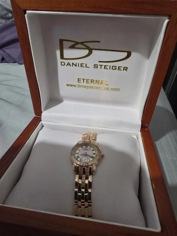 Reloj Daniel Steiger Eternal de diamantes para mujer Foto 2 de 2