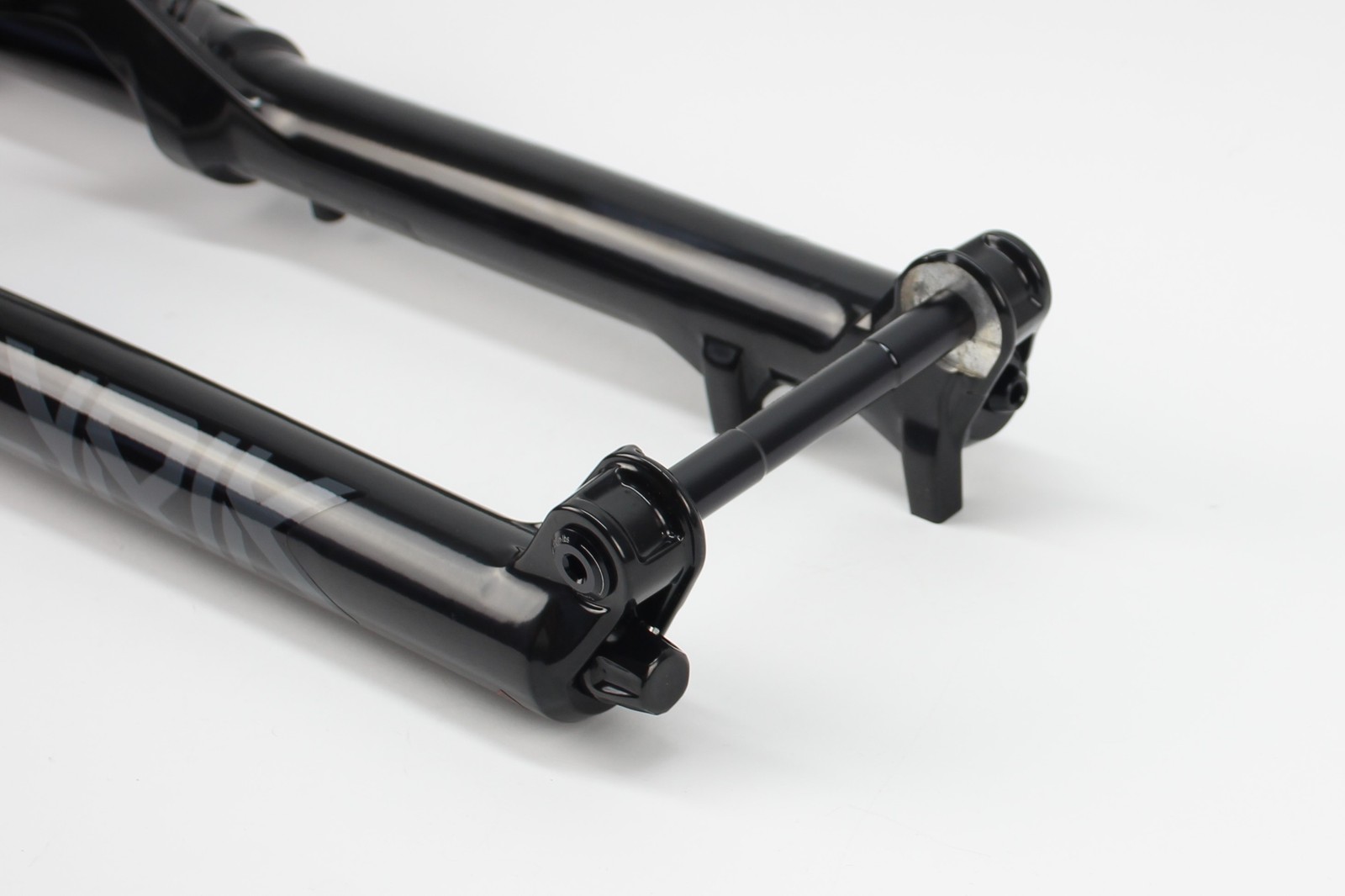 Rock Shox Lyrik 140 mm Base Rush 29 pollici forcella ammortizzata BOOST 15 x 110 mm Debon Air foto 6