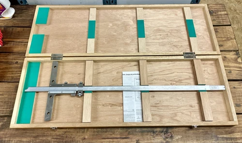 MITUTOYO 527-114 24" VERNIER CALIPER - .001 - STAINLESS WITH CASE - EXCELLENT!