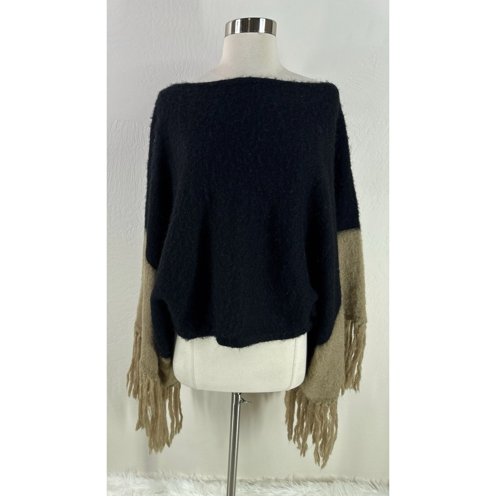Chico’s Black Label Colorblock Long Fringe Wool Mohair Cape Poncho