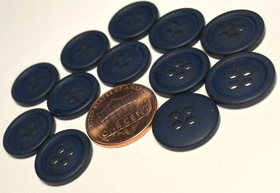 12 Matte Very Dark Navy Blue Sew-through Plastic Buttons 15mm Almost 5/8" 12712 - Image 2 of 3