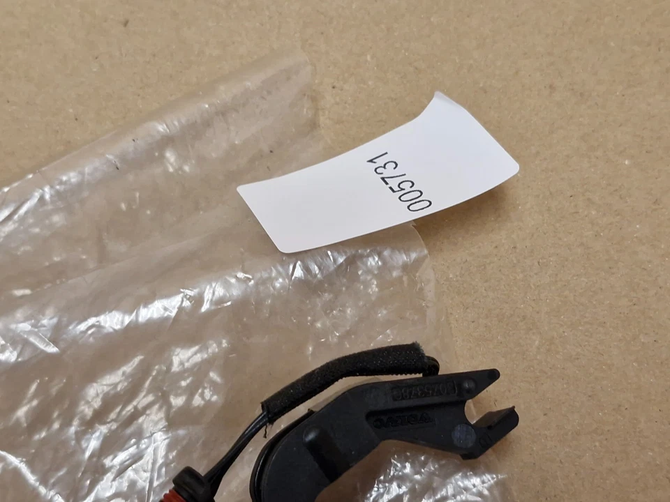 Manija de puerta trasera izquierda Volvo V50 S40 C70 39879742 genuina NUEVA OEM Foto 4 de 4