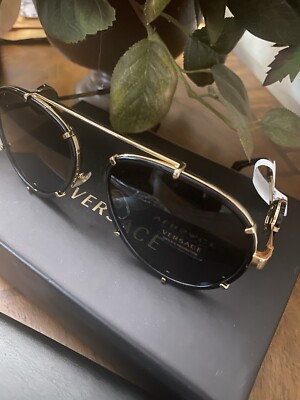 Authentic VERSACE VE2233-147087 Sunglasses Havana / Dark  display picture 3