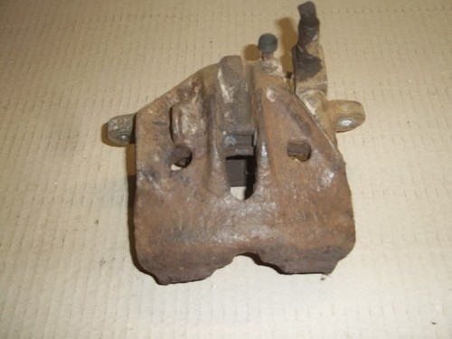 VW T3 - 1x Bremssattel vorne rechts zur Aufarbeitung