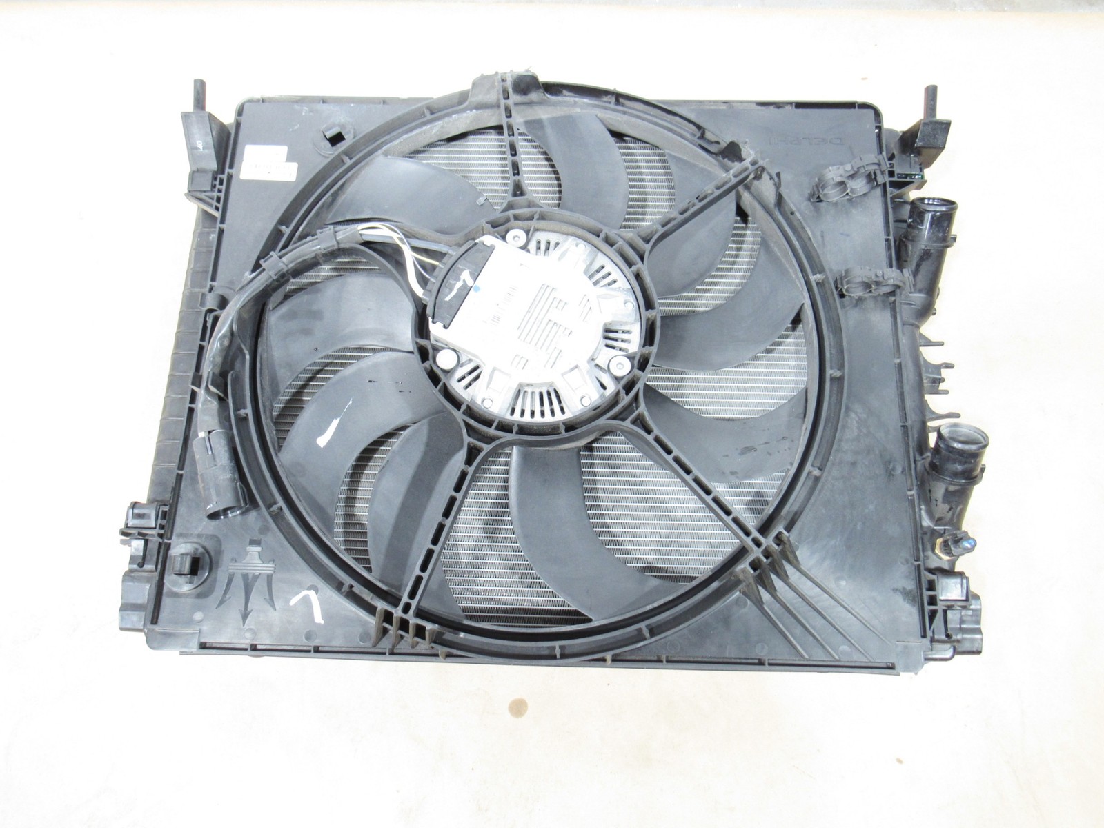 14-19 Maserati Quattroporte 2016 Engine Cooling Radiator Condenser Assembly ;:M