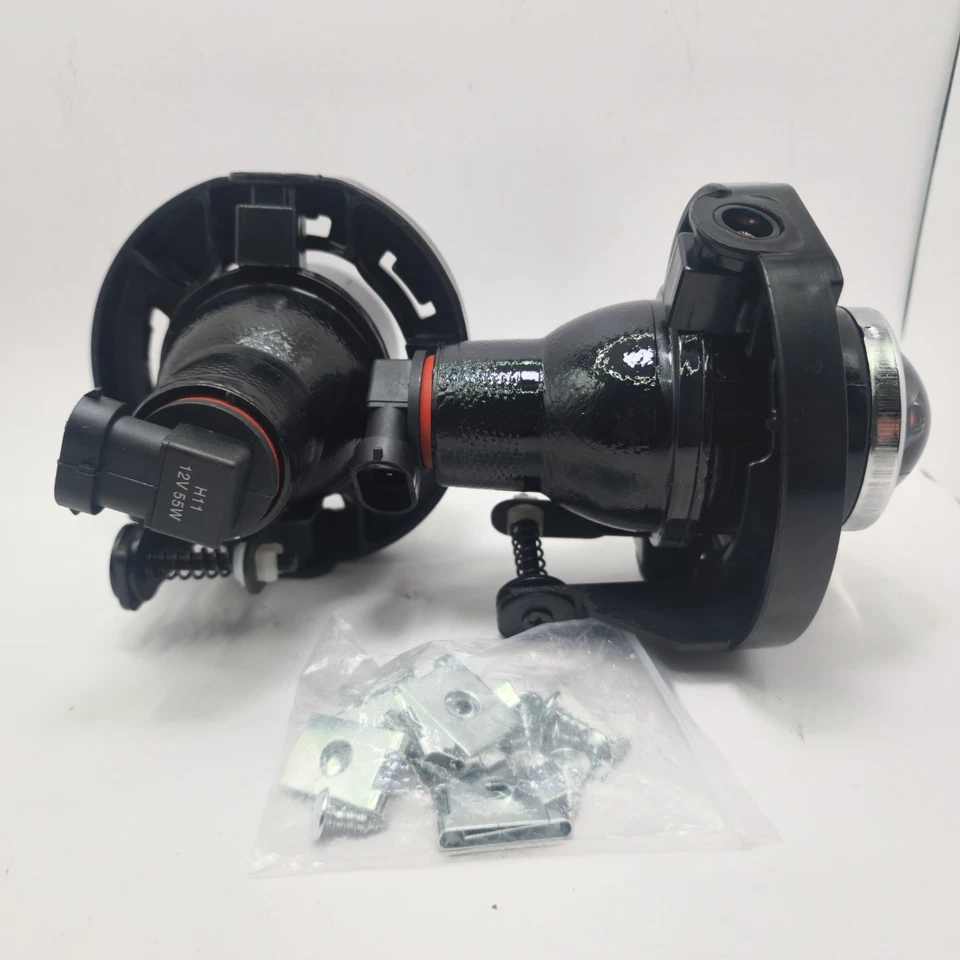 Universal 2.5  Bi-xenon Projector Fog Lights H11 12V 55W Halogen High Low Beam - Image 3 of 4