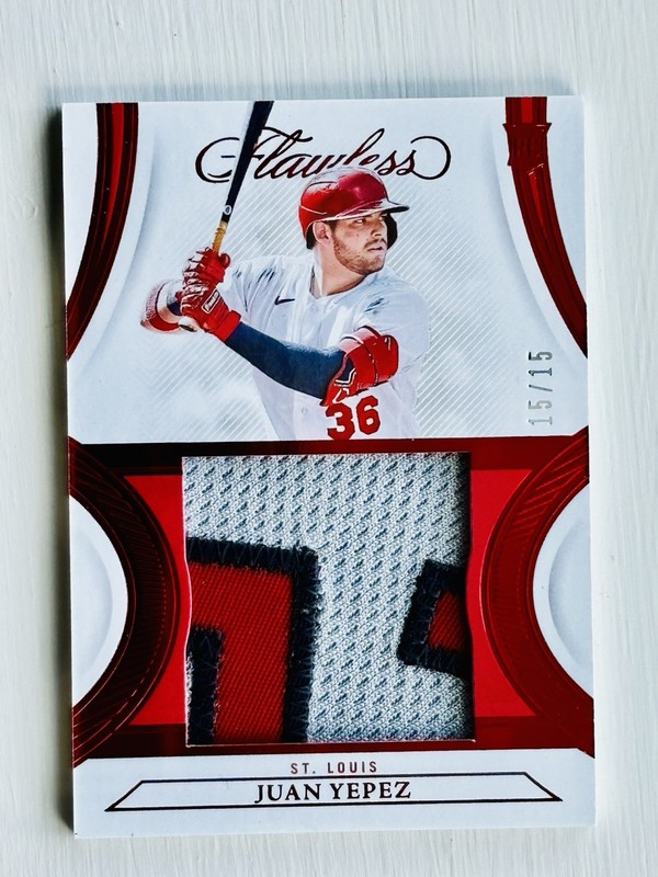 2022 Panini Flawless - Rookie Patch Auto Juan Yepez #RPA-JY Sapphire /15 (AU,RC)