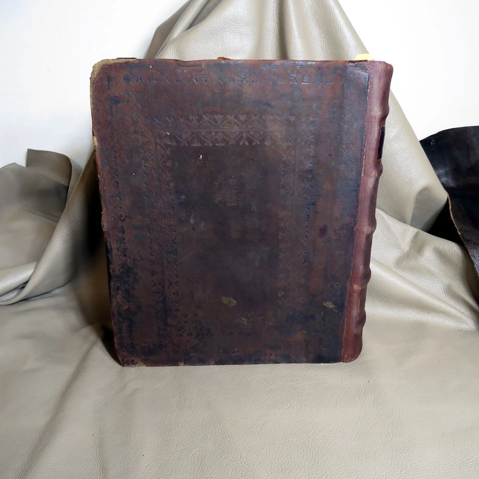 1766 King James Bible with OT, APOC, NT, printed in London by Mark Baskett - Image 3 of 4
