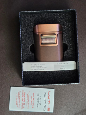La Aurora Lotus T7 Quad Flame Torch Lighter- Copper New in Box