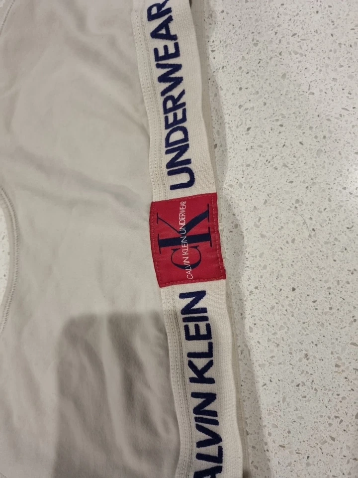 Calvin Klein size L Bralette used - Image 3 of 4