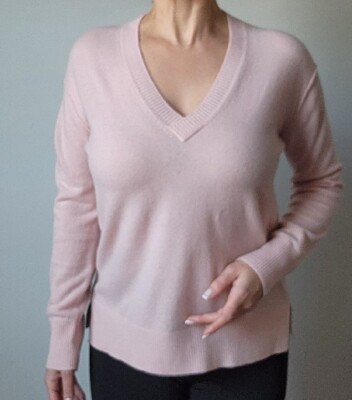 Nordstrom Signature Women's 100% Cashmere V-Neck Side Slit Pullover Sweater! M