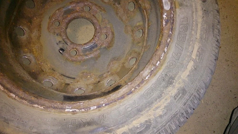 Peugeot 106 Ersatzrad Reserverad 13 Zoll Notrad Michelin 165/70R13 Sommerreifen - Bild 3 von 4