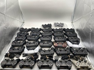 32 Controller PS 1/2/3/4/5 ORIGINAL KONVOLUT FÜR BASTLER [DEFEKT]