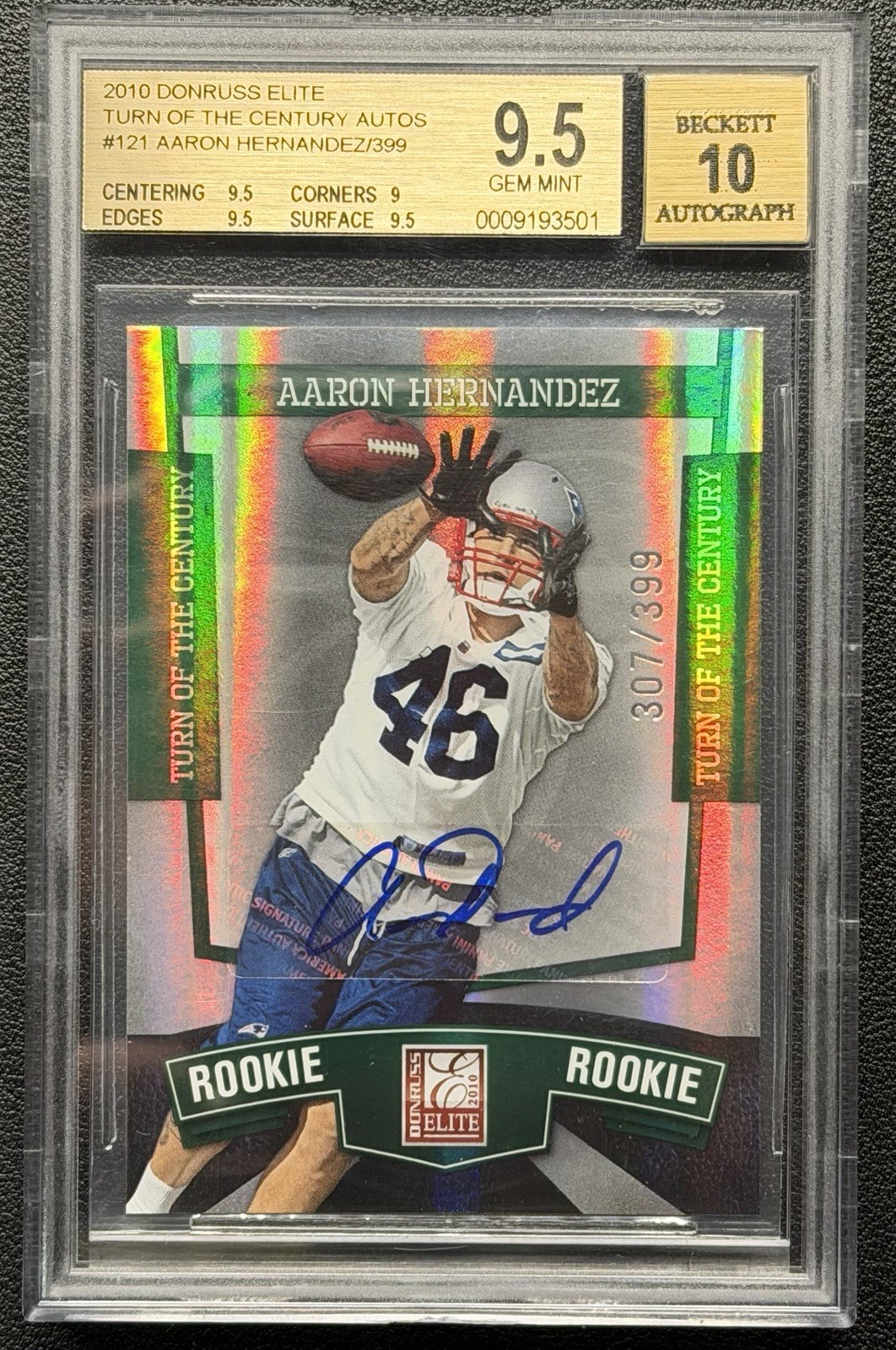 Aaron Hernandez Topps Unrivaled #113 Autograph