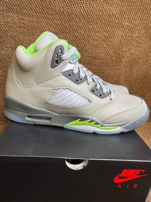 Jordan 5 Retro Green Bean 2022 Size 7Y (GS) 3m Silver Grey Brand New in Box