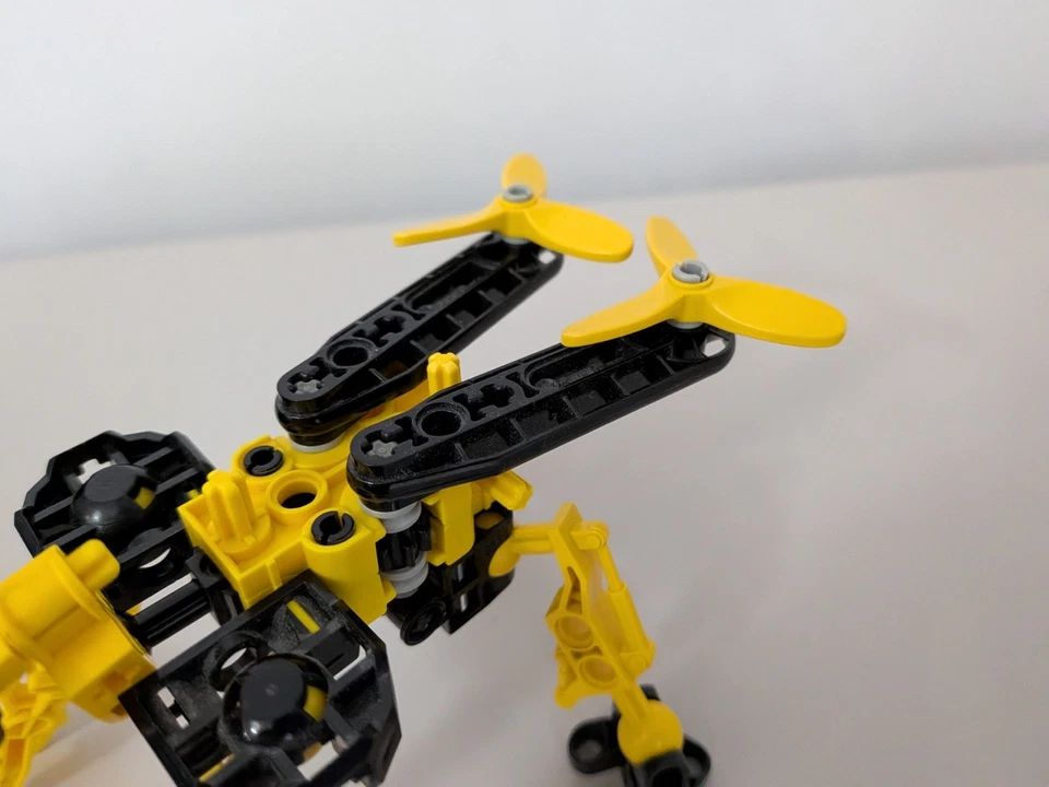 LEGO Technic 8504 Jet / Judge Slizer, photo 4 of 5