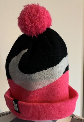 Nike Beanie Toboggan With Pom Pom Black 