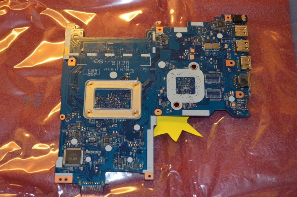 HP 15-AY 250 G5 BDL50 LA-D702P SCHEDA MADRE MAINBOARD DDR3 854944-001 854944-001 - Immagine 4 di 4