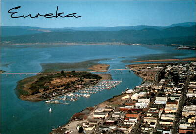 Eureka, WOODLEY ISLAND MARINA, Fisherman's Memorial Square, Table Bluff Postcard