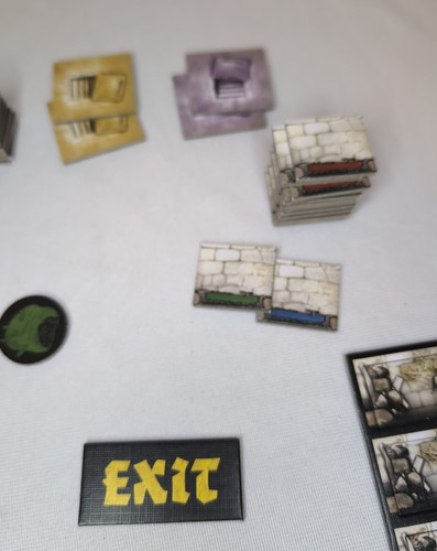 Zombicide Board Game Replacement Token Lot: Objective, Noise, Door, Cards German - Picture 4 of 8