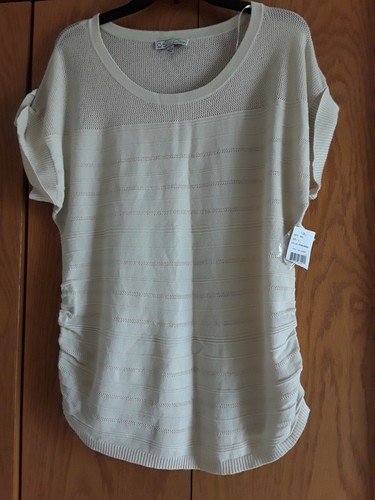 NWT All at Once New York Beige short sleeve knit top Size Sz L
