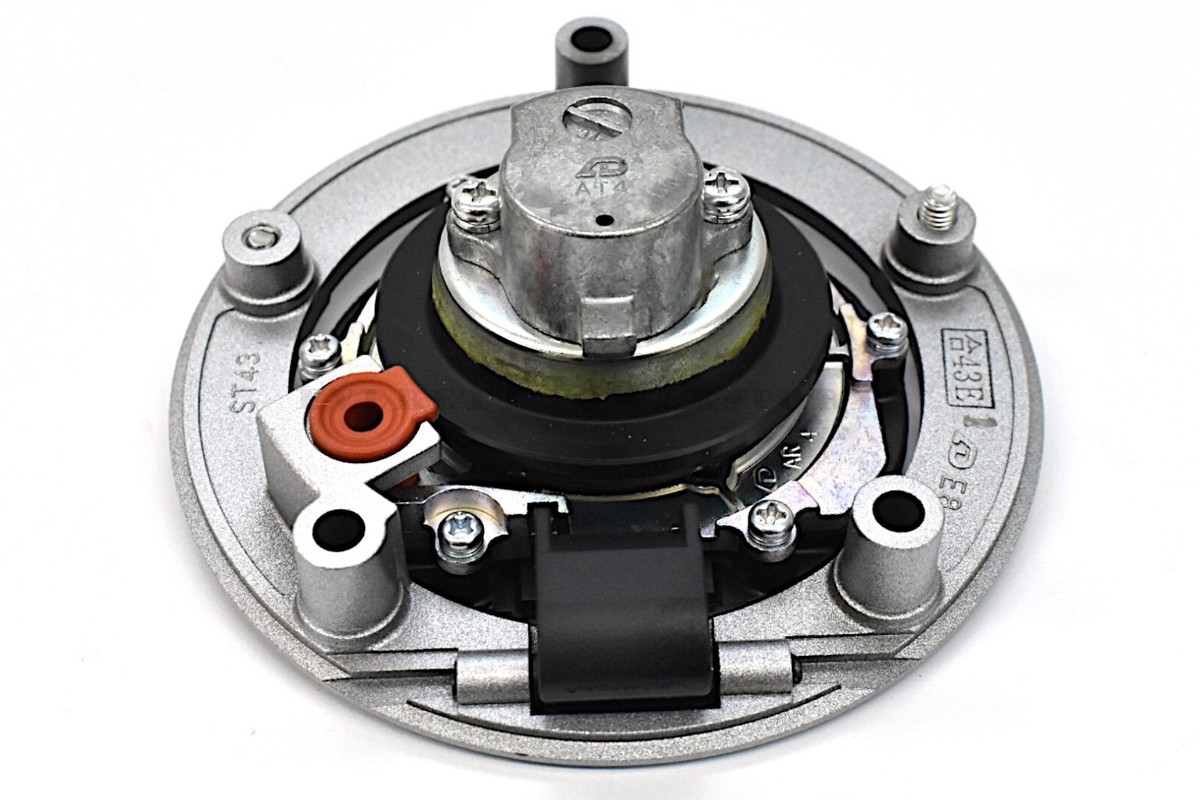 Ignition Switch Lock Set GSXS1000 16-17 OEM Suzuki Gas Cap Helmet