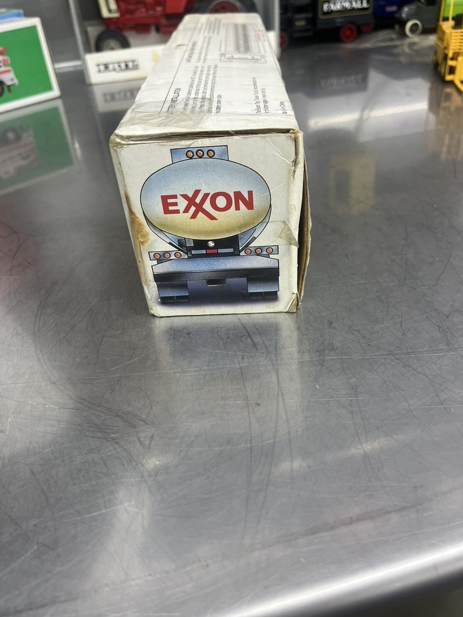 Exxonトレーラーミニカー Exxon Toy Tanker Semi Truck Model In Box | eBay