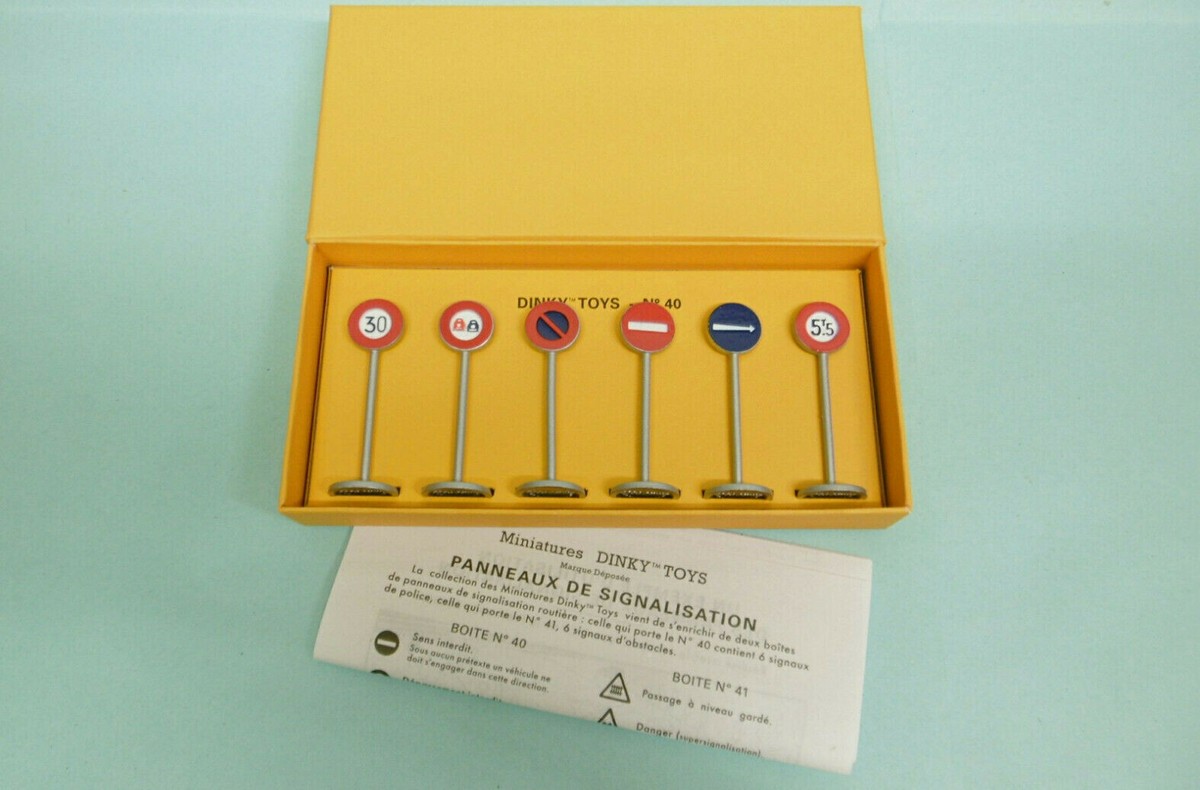 Jeu Dinky Toys Atlas - 6 Panneaux De Signalisation Ville - Neufs - Ref 40