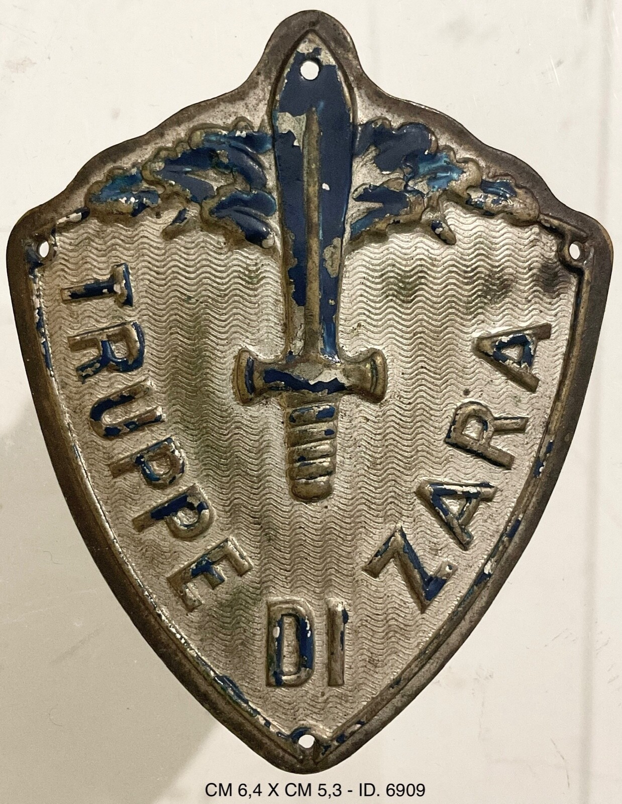 Picture 1 of 2