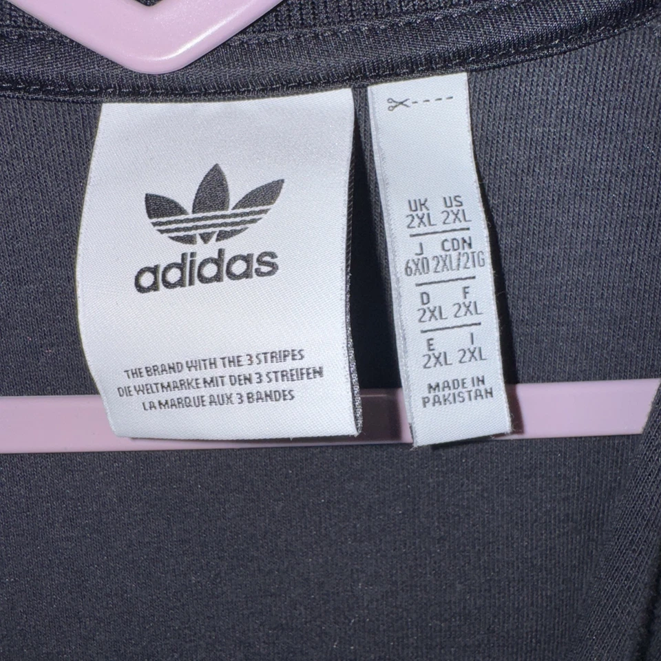 Adidas Originales Conjunto Negro, Top 2XL y Pantalones XL, Usado Foto 4 de 4