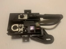 🚗2012 Hyundai Equus Positive Battery Terminal Junction Box Id : 91940-3M360 OEM