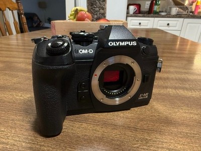 Olympus OM-D E-M1 Mark III 20.4MP Mirrorless Camera - Black (Body Only)