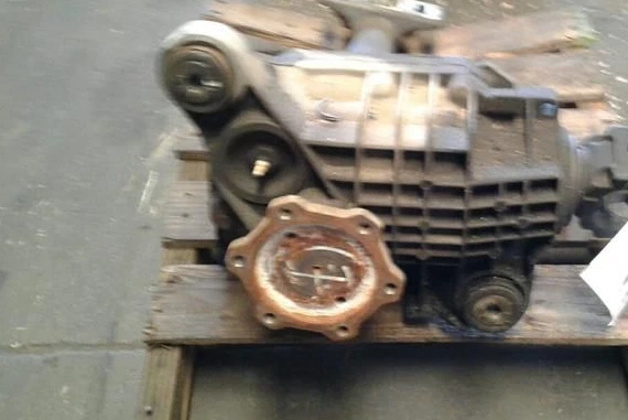 Conjunto de portador diferencial delantero Cadillac Escalade 2002-2006 OEM 3,73 relación Foto 3 de 3