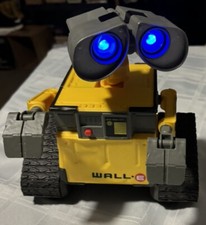 Wall-E remote control robot 9'' working no remote