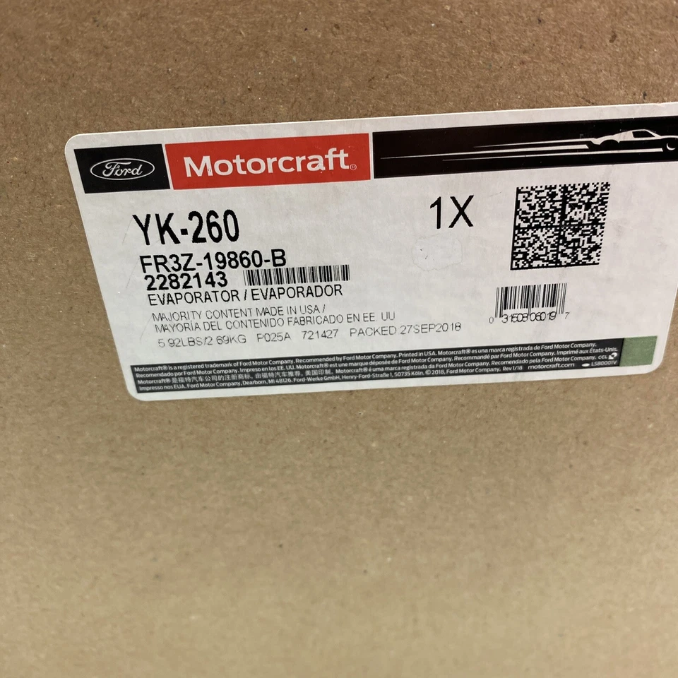 Núcleo evaporador de aire acondicionado original Ford Motorcraft YK-260 Ford Mustang 2015-2016 Foto 2 de 4