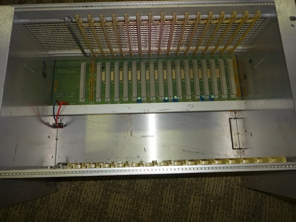 Siemens 575-2130 Plc Rack Vme Chasis 16 Ranuras Foto 2 de 4