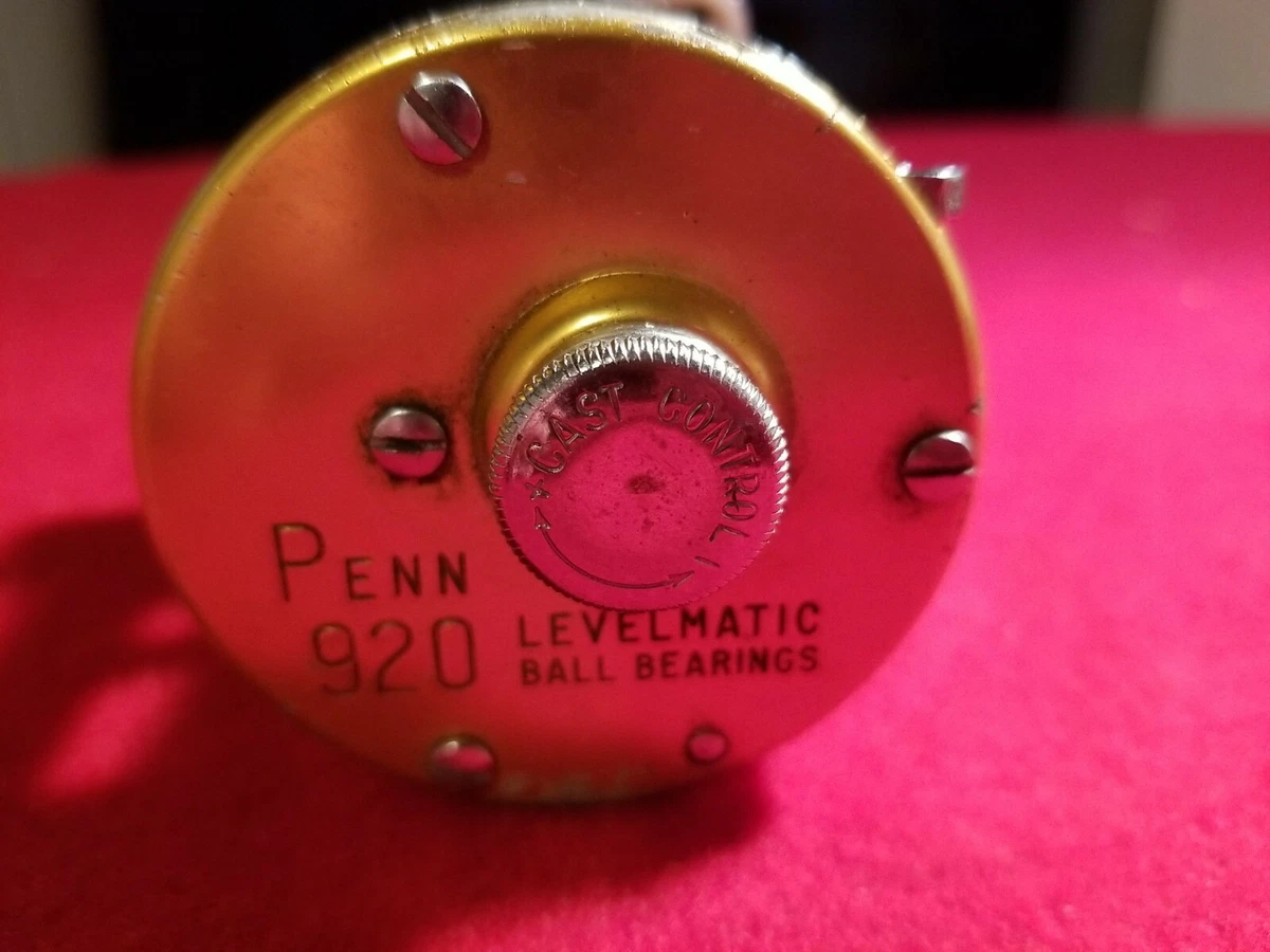 PENN 920 LEVELMATIC Level Wind Reel made in USA vintage great working condition!
