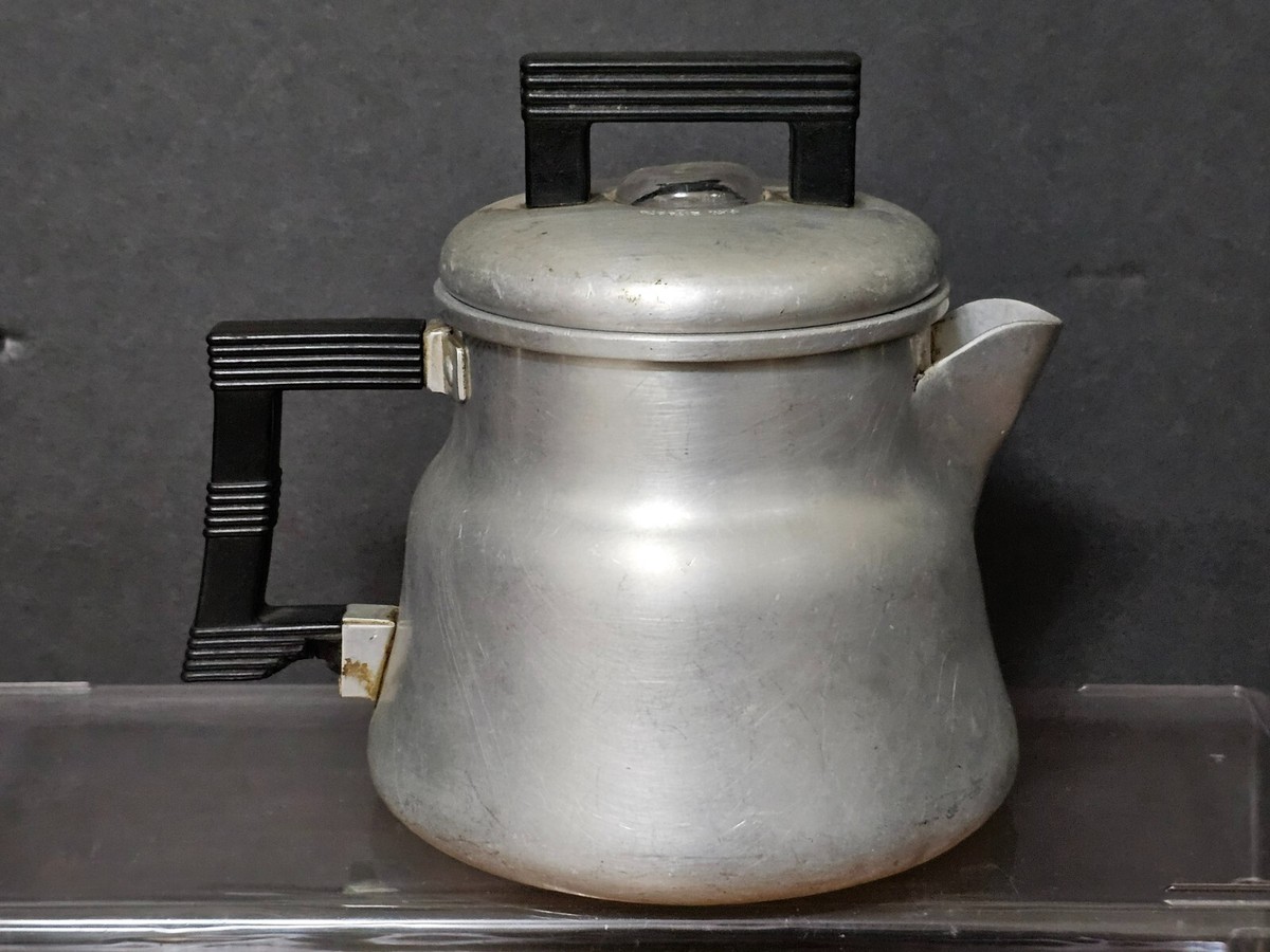 美品　VTG アメリカ製ウェアーエバー社コーヒーポット パーコレータ3002 美品 VTG アメリカ製ウェアーエバー社コーヒーポット
