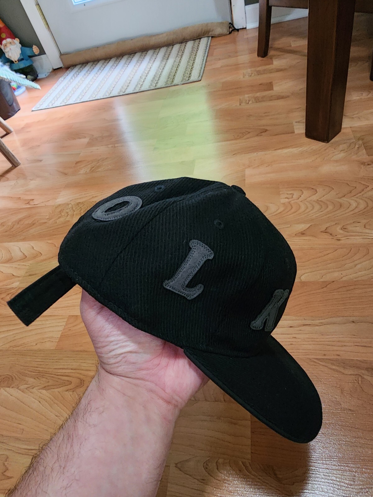 Picture 4 of 5