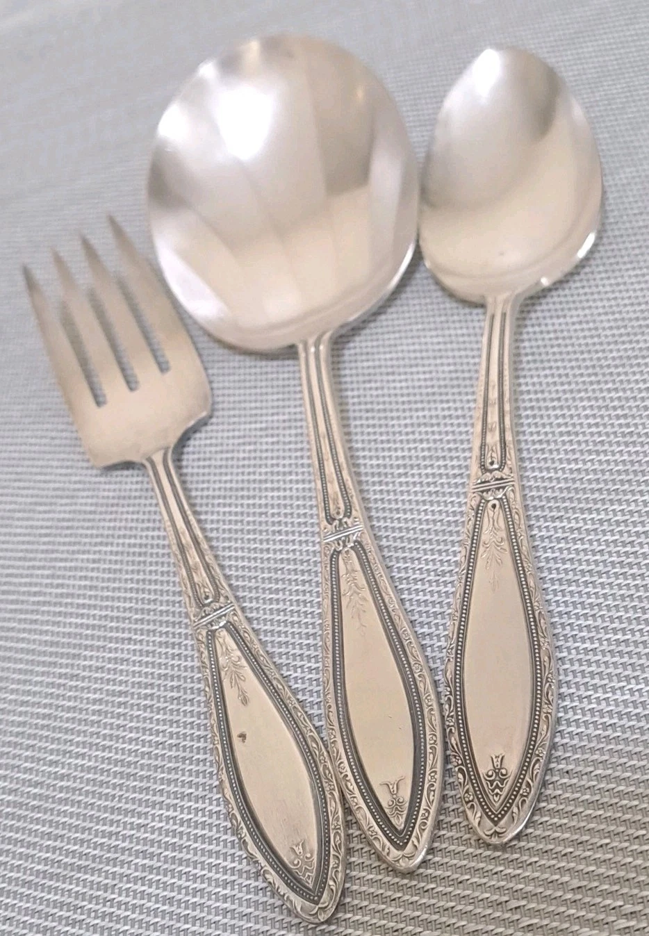 Oneida WM Rogers MYSTIC CORONET Silverplate Serving, Casserole Spoon, Meat Fork