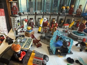 Massive LEGO Marvel Lot Sets, Mini Figures, Manuals, Extras Estate Collection