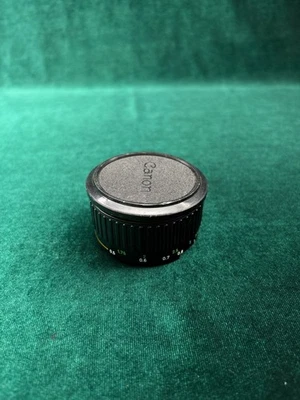 Objectif vintage Canon FD 35-70mm f/3.5-4.5 - Photo 1/4