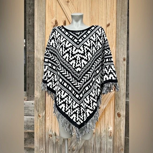 Style & Co Black White Cotton Aztec Fringe Poncho~OS~NWT