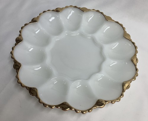 Vintage Anchor Hocking Milk Glass Deviled Egg Plate with Gold Trim Ornate Bottom - Picture 2 of 6