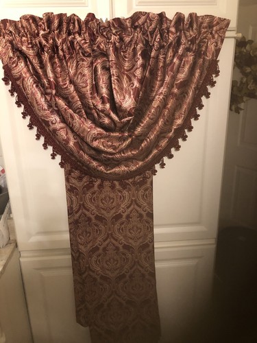Royal Samt Rod Tasche Vorhang Paneel Paar - Paisley mit 2 Wasserfall Schürzen
