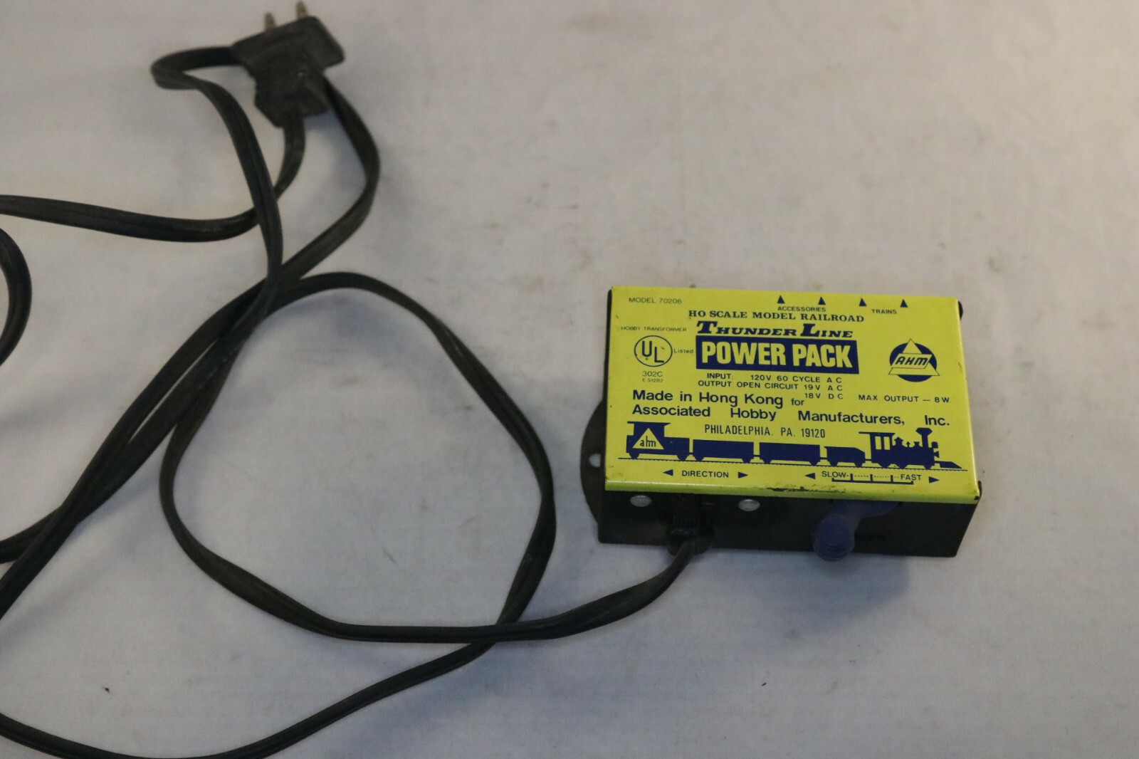 Vintage Thunder Line HO Scale Model Railroad Power Pack