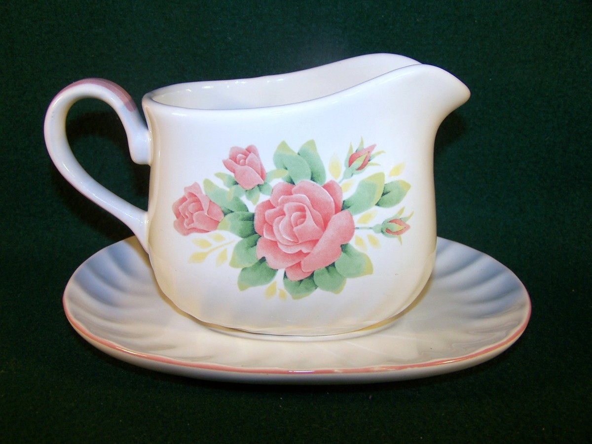 Corning Corelle Elegant Rose Gravy Boat With Under Plate