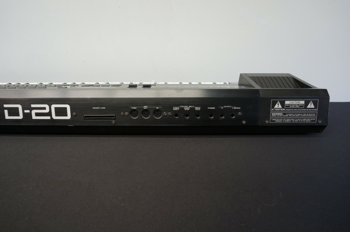 Roland D-20 Vintage Multi Timbral Linear Synthesiser W Roland D-20 Vintage Multi Timbral Linear Synthesiser W